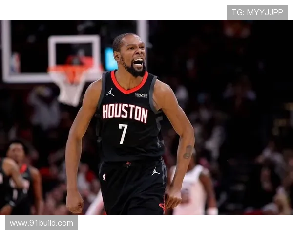 杜兰特祝贺申京递补全明星前途